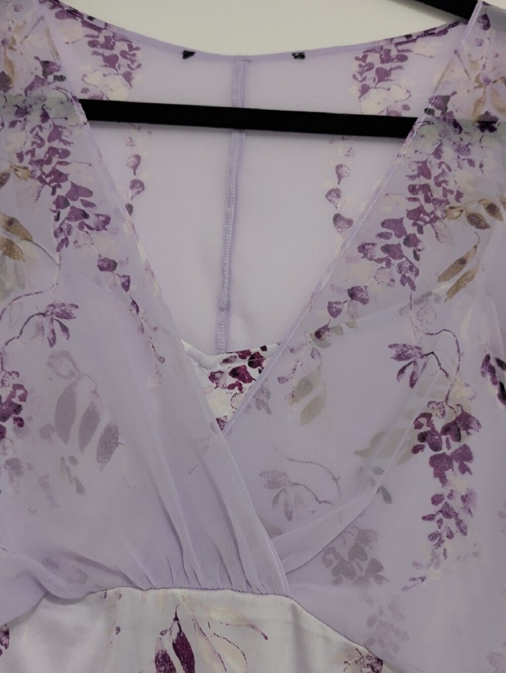 White House Black Market Lavender Floral Wrap Blouse - Picture 3 of 5